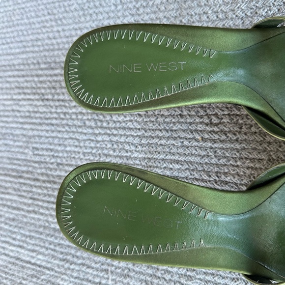 Vintage Nine West Lime Green Satin Rhinestone Buckle Kitten Heels Mules Slides 7 - Picture 6 of 11